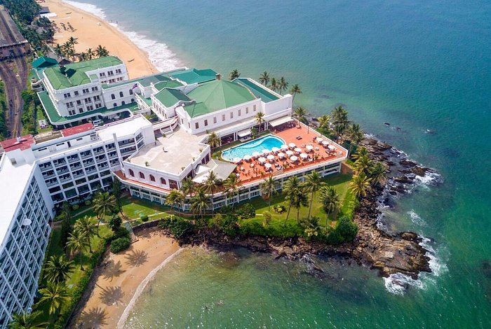 Beach in srilanka